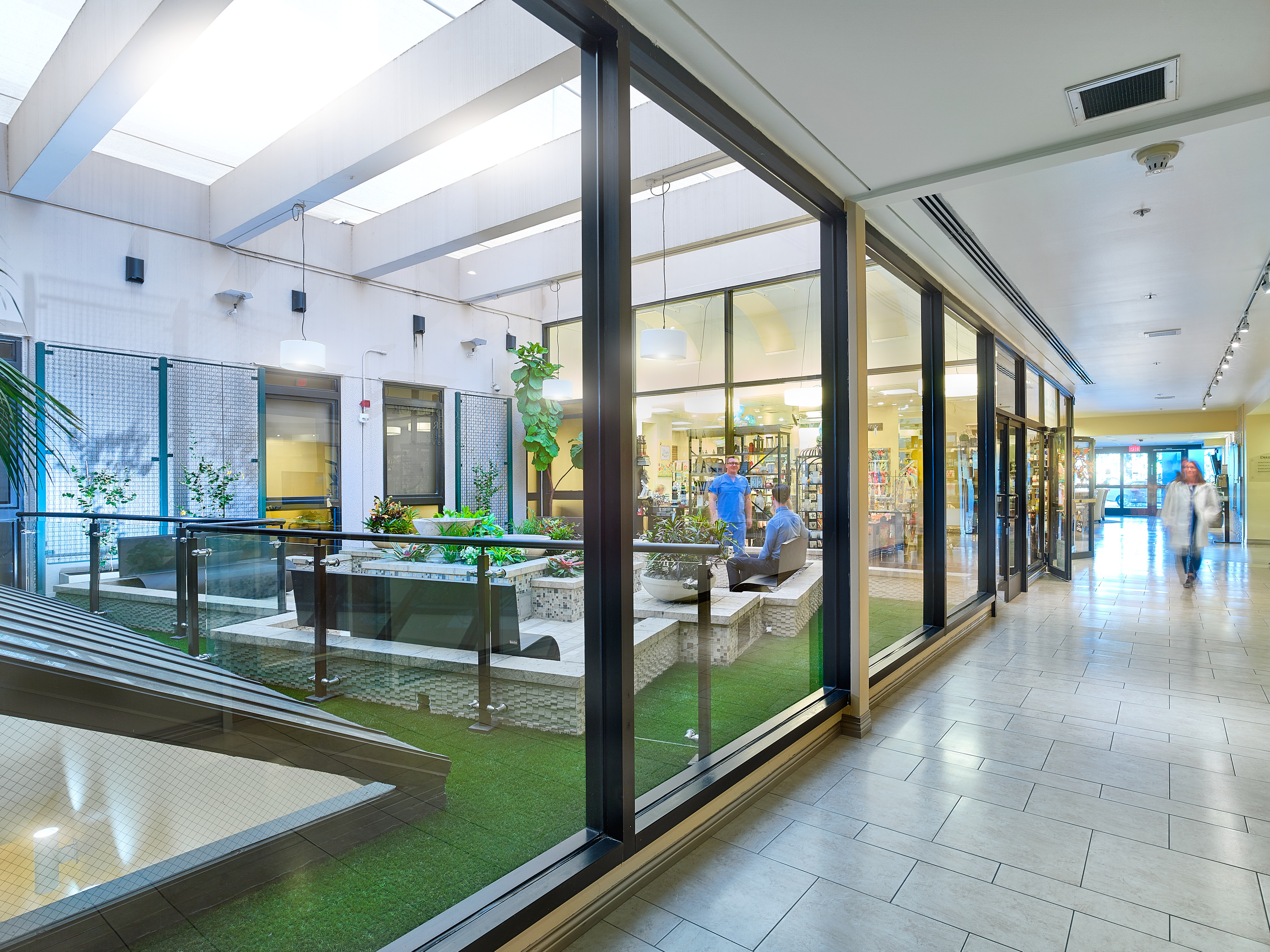 Saddleback  Medical Center  Atrium
